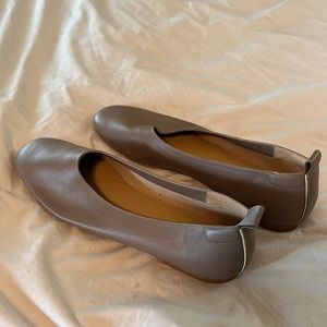 Everlane The Day Glove flats size 10 NWT
